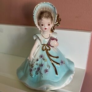 Vintage Napco Bell Girl Figurine